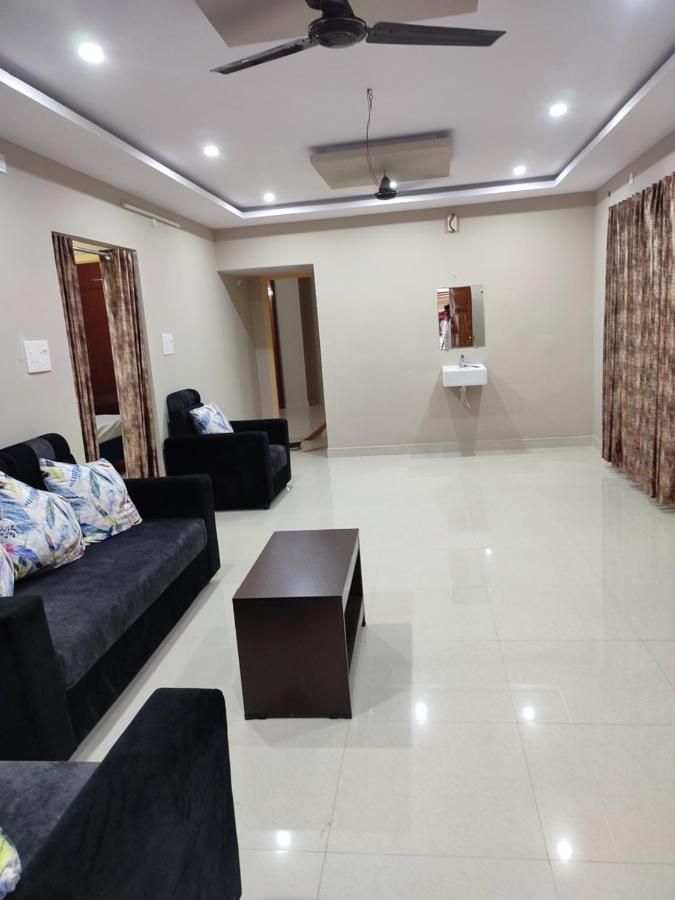 Rahul'S Castle Guest House فيساخاباتنام المظهر الخارجي الصورة