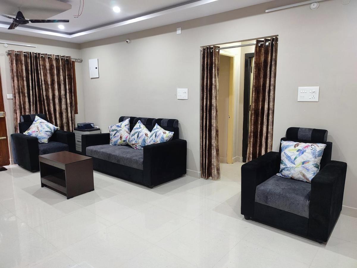 Rahul'S Castle Guest House فيساخاباتنام المظهر الخارجي الصورة